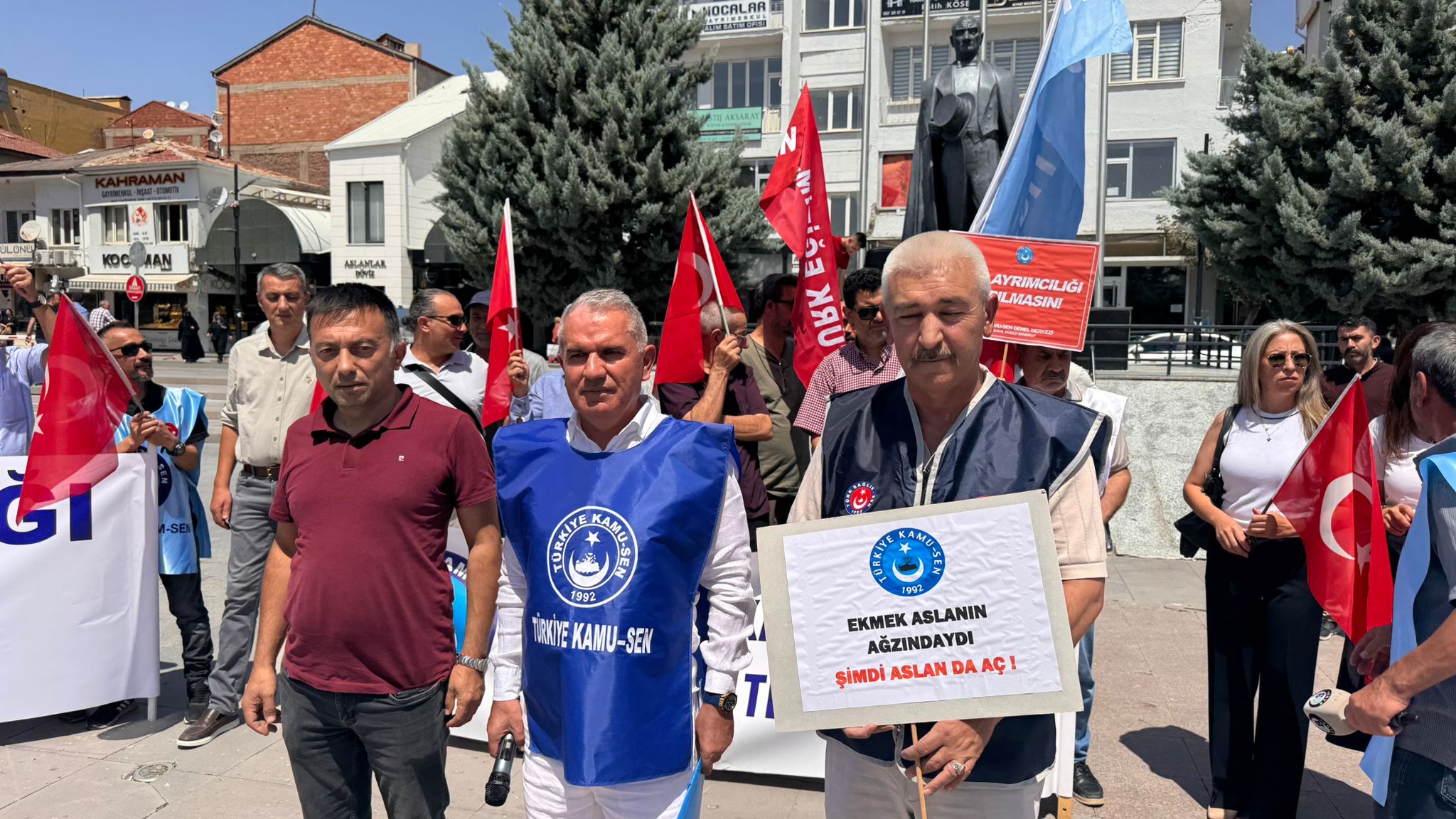 Türkiye Kamu-Sen Aksaray İl Temsilciliği, toplu sözleşme teklifini reddederek 18