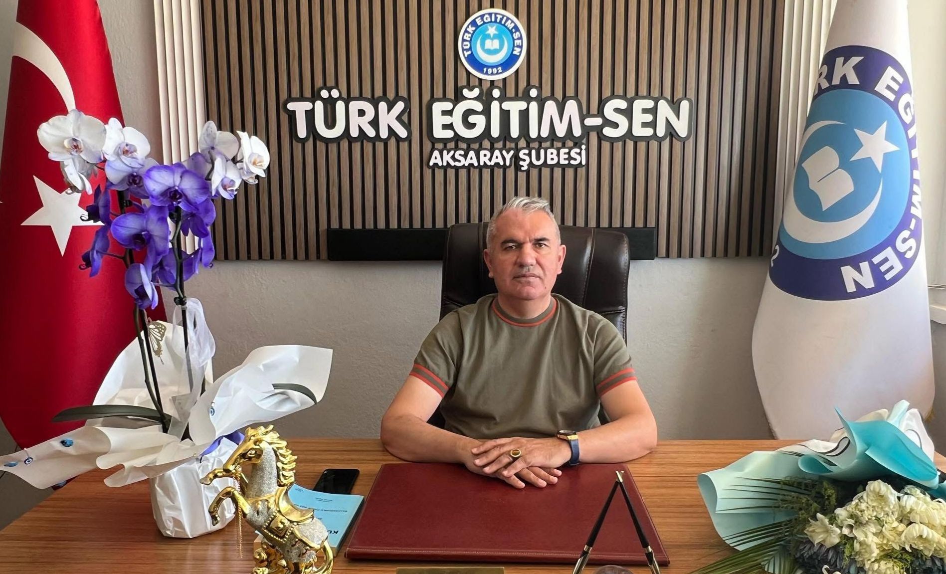 Kamu-Sen ve Türk Eğitim-Sen Aksaray Şube Başkanı Ali Toprak, en