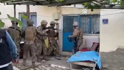Kayseri'de İl Emniyet Müdürlüğü ekipleri tarafından düzenlenen uyuşturucu çetesine yönelik