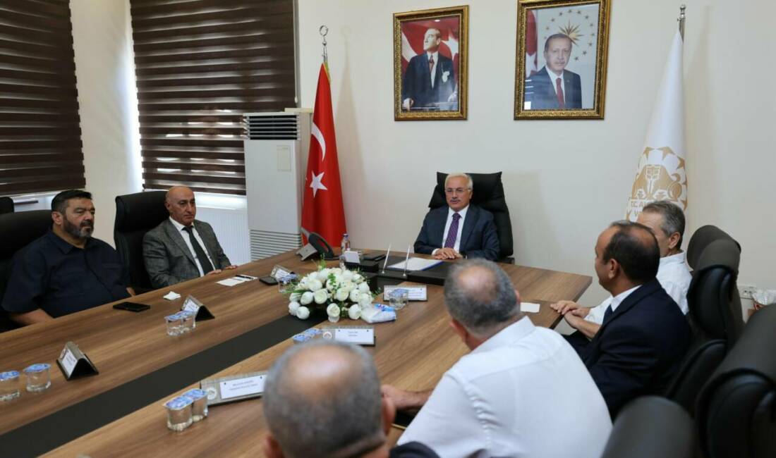 ÖNDER Başkanı Celaletin Kılıç, yeni yönetimin faaliyetlerini Vali Kumbuzoğlu’na anlattı.