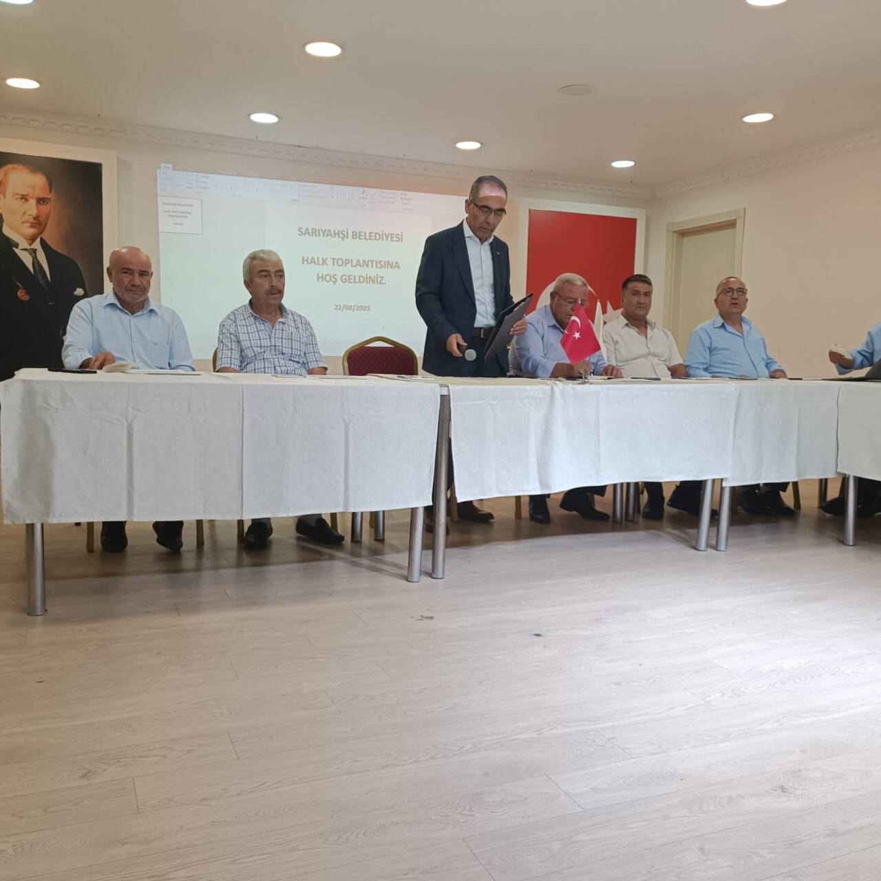 Sarıyahşi Belediye Başkanı Doğan Mutlu başkanlığında halk toplantısı yapıldı. Toplantı
