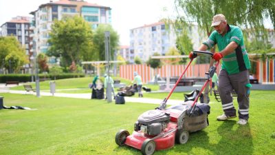 Aksaray Belediyesi, vatandaşlar tarafından oldukça sık kullanılan parklara onarım ve