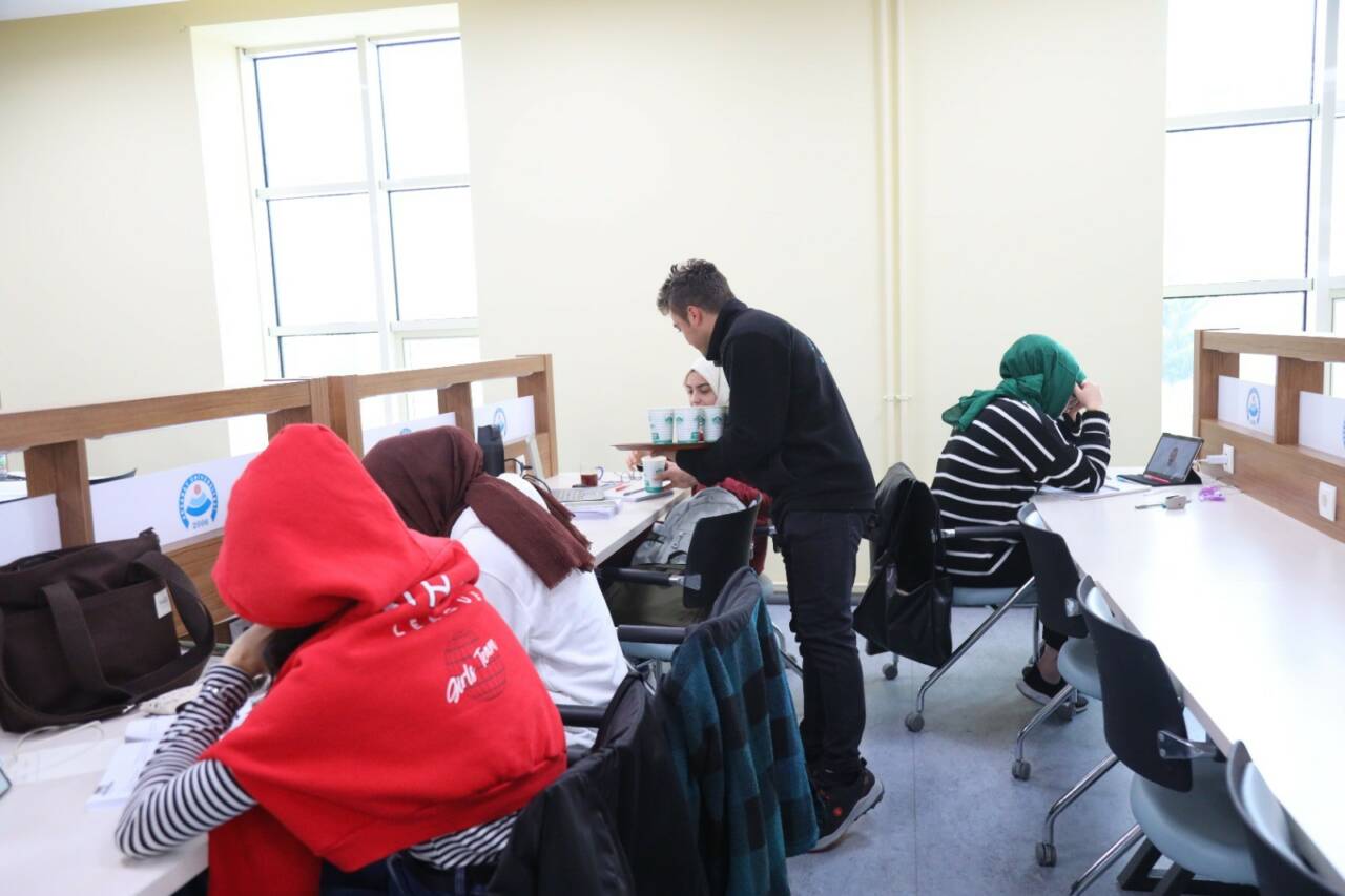 Aksaray Belediyesi,  2025 YKS sonuçlarının açıklanmasının ardından Aksaray Üniversitesi’ni tercih