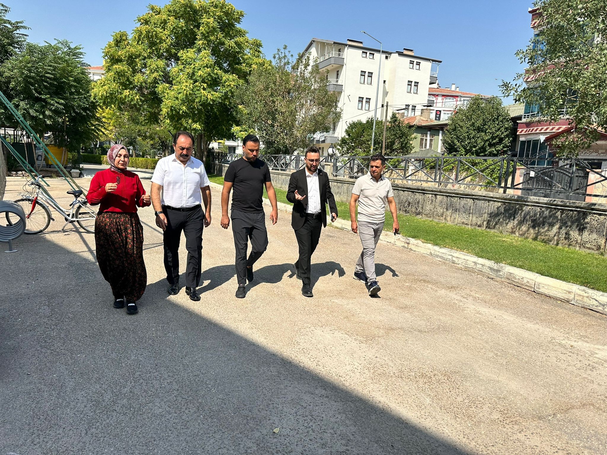 TRT ekranlarının beğeniyle izlenen programı “Alişan ile Hayata Gülümse”, Aksaray’ın