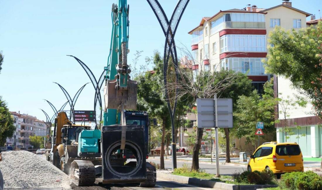 Aksaray Belediyesi, şehir genelinde altyapı yatırımlarını yürütmeye devam ediyor. Bu
