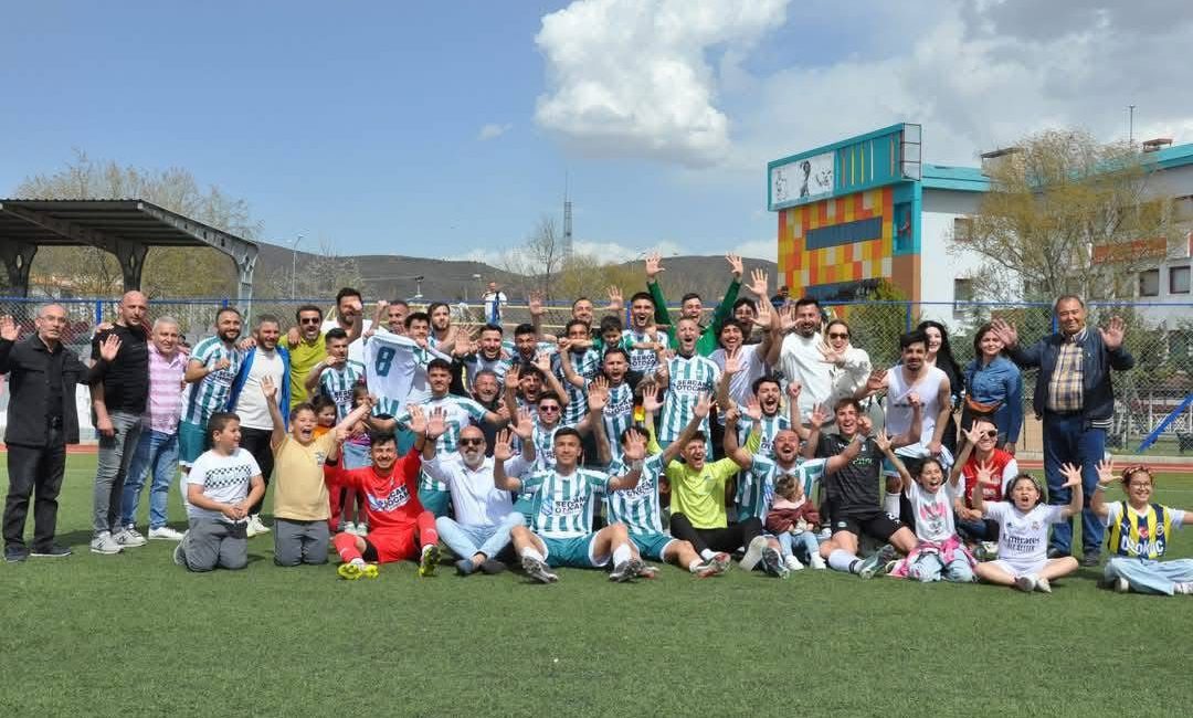Aksaray amatör küme şampiyonu Yeşilova Belediyespor, BAL’a katılım için gerekli