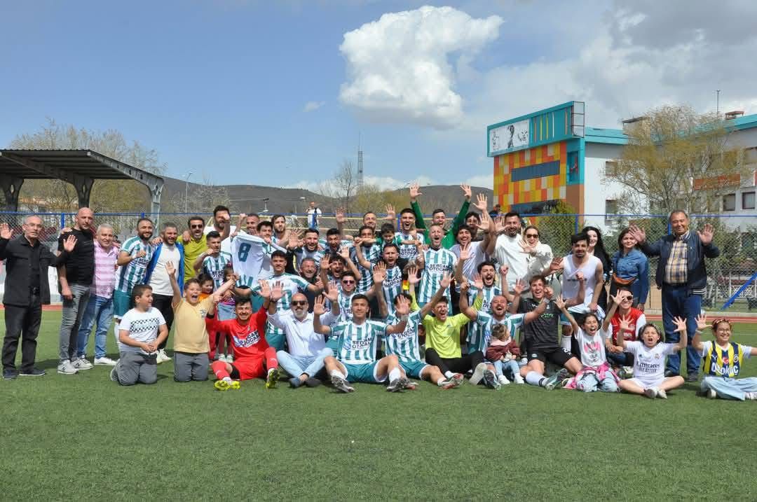 Aksaray amatör küme şampiyonu Yeşilova Belediyespor, BAL’a katılım için gerekli
