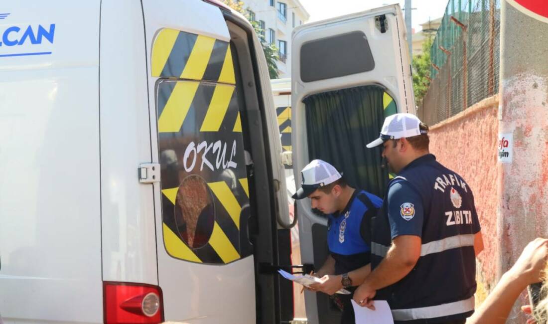 Aksaray Belediyesi Zabıta Müdürlüğü ekipleri, 2025-2026 eğitim öğretim yılının başlamasıyla