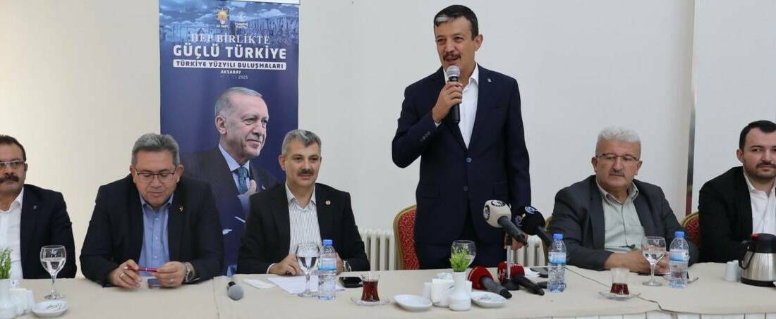 AK Parti Aksaray İl Başkanlığı, kentte yürütülen ve planlanan yatırımlarla