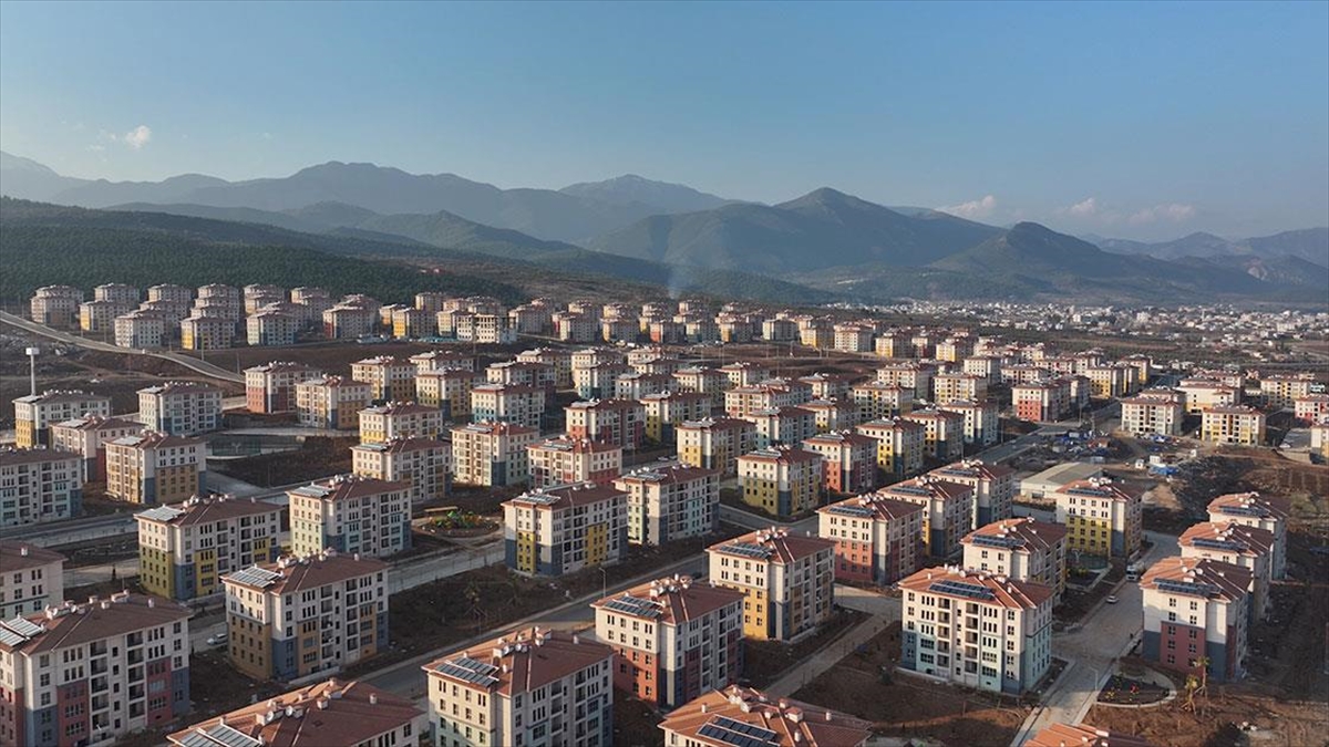 Afet ve Acil Durum Yönetimi Başkanlığı (AFAD) tarafından depremzede hak