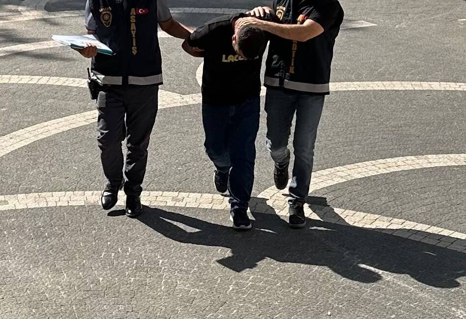 Konya'nın Akşehir ilçesinde İlçe Emniyet Müdürlüğü ekipleri tarafından düzenlenen uyuşturucu