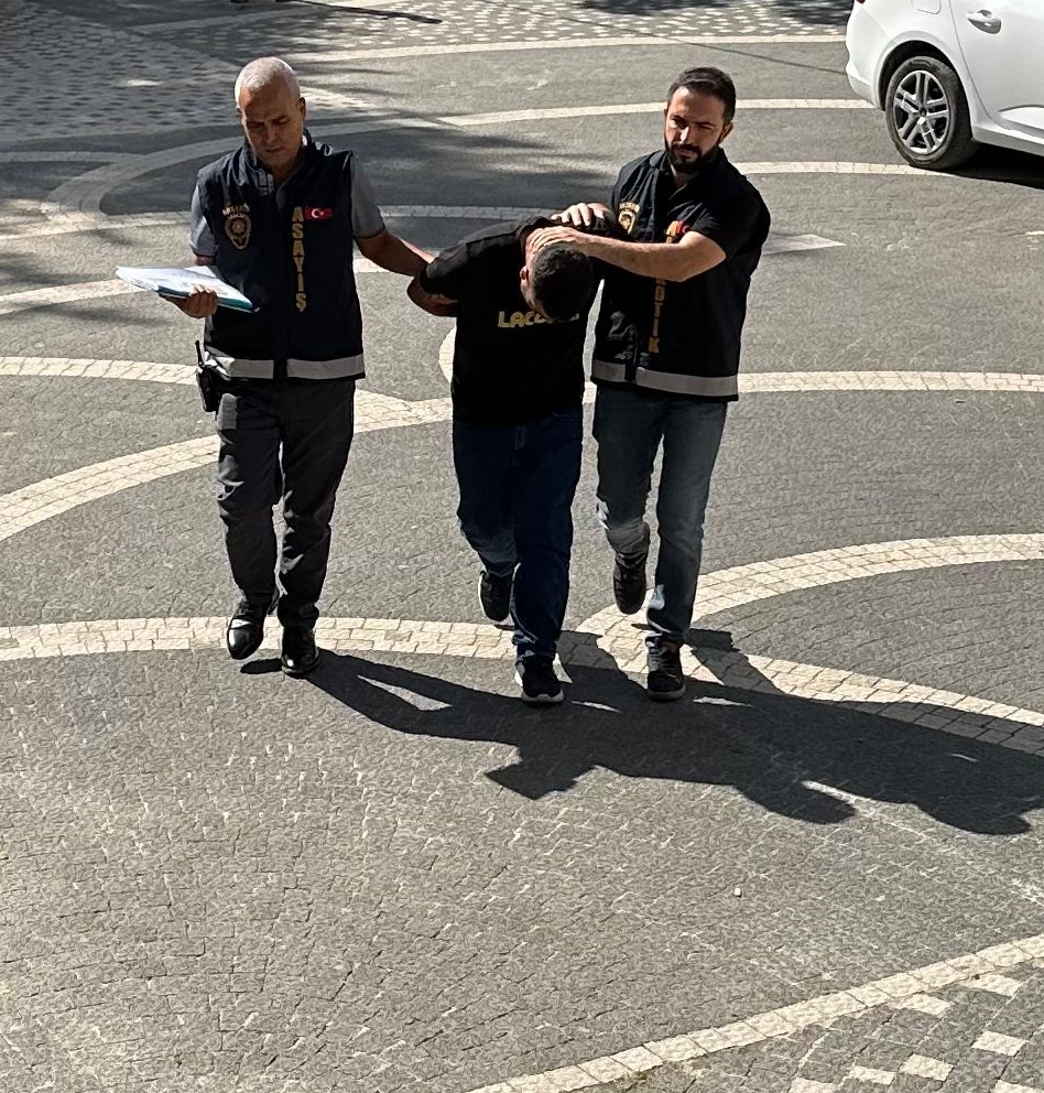 Konya'nın Akşehir ilçesinde İlçe Emniyet Müdürlüğü ekipleri tarafından düzenlenen uyuşturucu