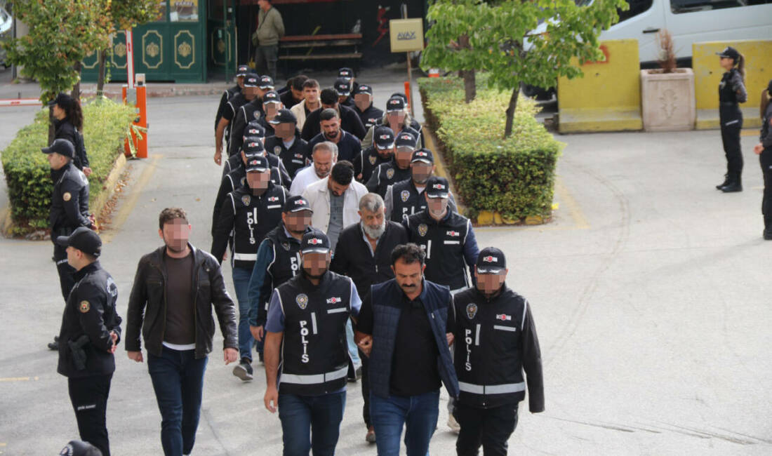 Eskişehir'de İl Emniyet Müdürlüğü ekipleri düzenlenen tefecilik operasyonunda 10 şüpheli