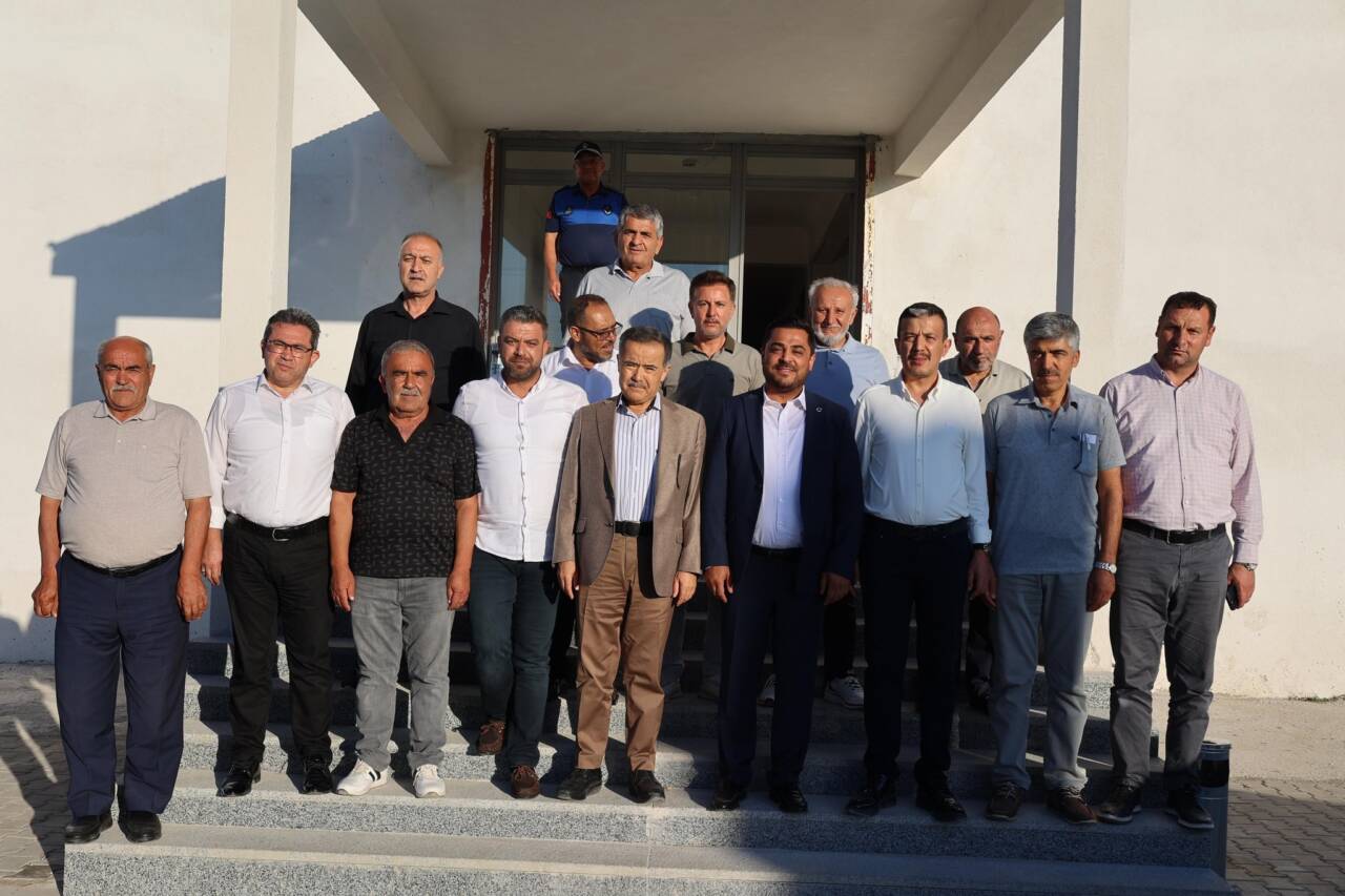 AK Parti Aksaray Milletvekili Cengiz Aydoğdu, İl Başkanı Hamza Aktürk,