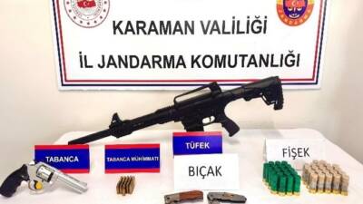 Karaman'da Jandarma Komutanlığı ekipleri tarafından düzenlenen çalışma sonucunda çeşitli suçlardan