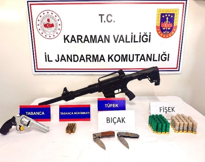 Karaman'da Jandarma Komutanlığı ekipleri tarafından düzenlenen çalışma sonucunda çeşitli suçlardan