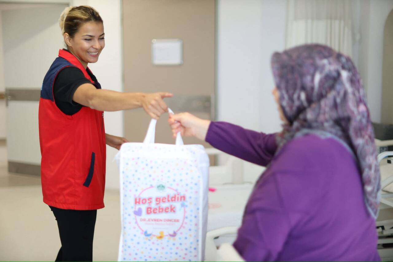 Aksaray Belediyesi, sosyal belediyecilik anlayışı kapsamında hayata geçirdiği “Hoş Geldin