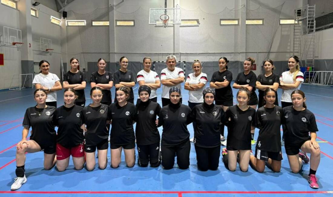 Aksaray Belediyespor Hentbol Takımı, alt yapı çalışmalarına hız kesmeden devam