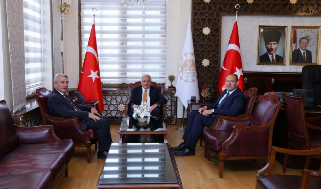 Aksaray’da yeni adli yılın başlaması dolayısıyla Vali Mehmet Ali Kumbuzoğlu,