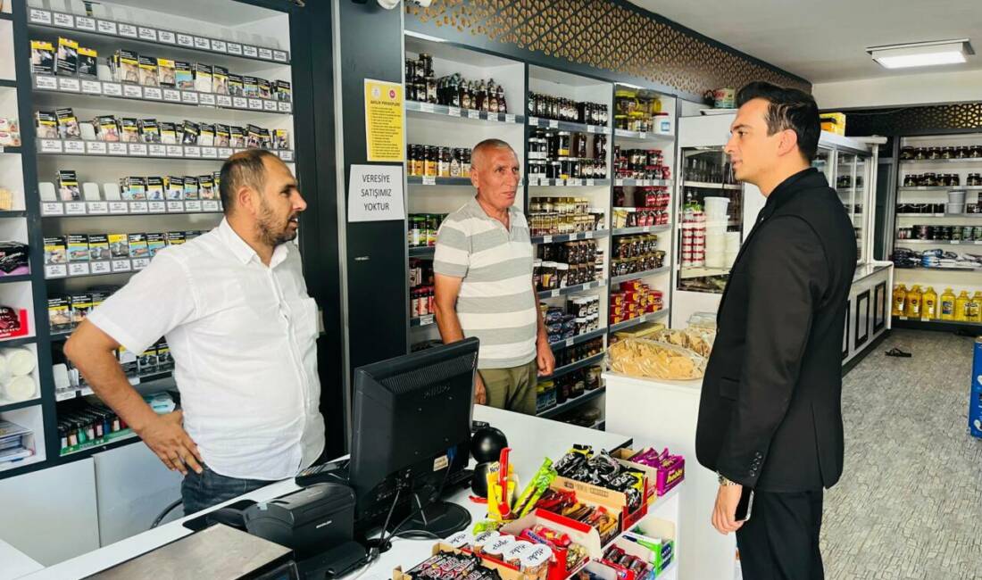 Eskil Kaymakamı Harun Uzar, esnaf ziyaretleri kapsamında ilçede faaliyet gösteren