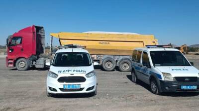 Emniyet, yasal sınırı aşan tonajlı araçlara sıfır tolerans gösterileceğini, trafiğe