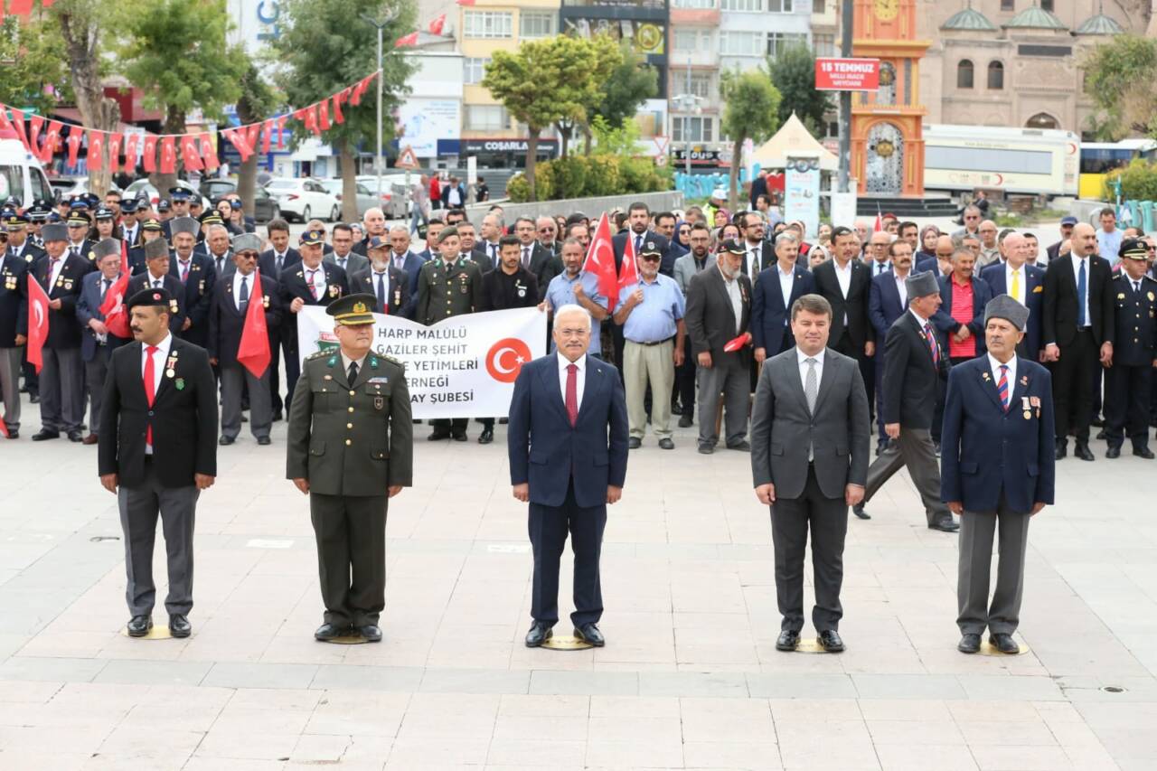 19 Eylül Gaziler Günü’nde Aksaray’da düzenlenen yürüyüş ve anma programında