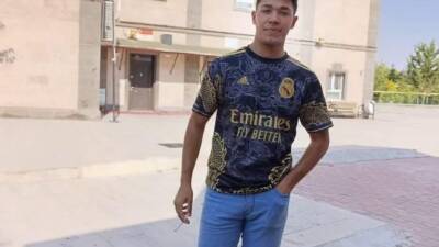 Aksaray’da Cumhuriyet mahallesi Toki Akbel Konutları’ndaki evinden çıkan 18 yaşındaki