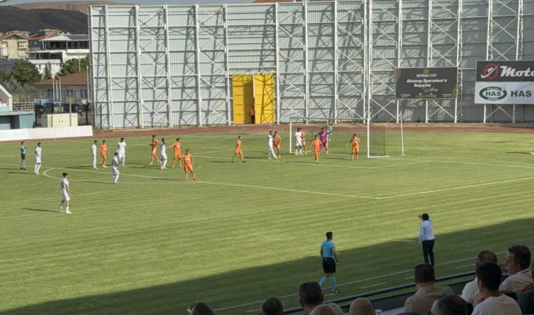 Uğur Can’ın 24. dakikada attığı golle Aksaray Spor, Adanaspor karşısında