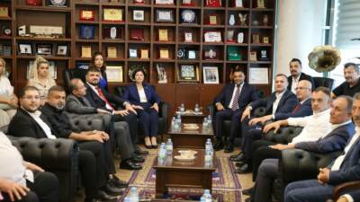 İYİ Parti Genel Başkan Yardımcısı Kevser Ofluoğlu, Genel İdare Kurulu