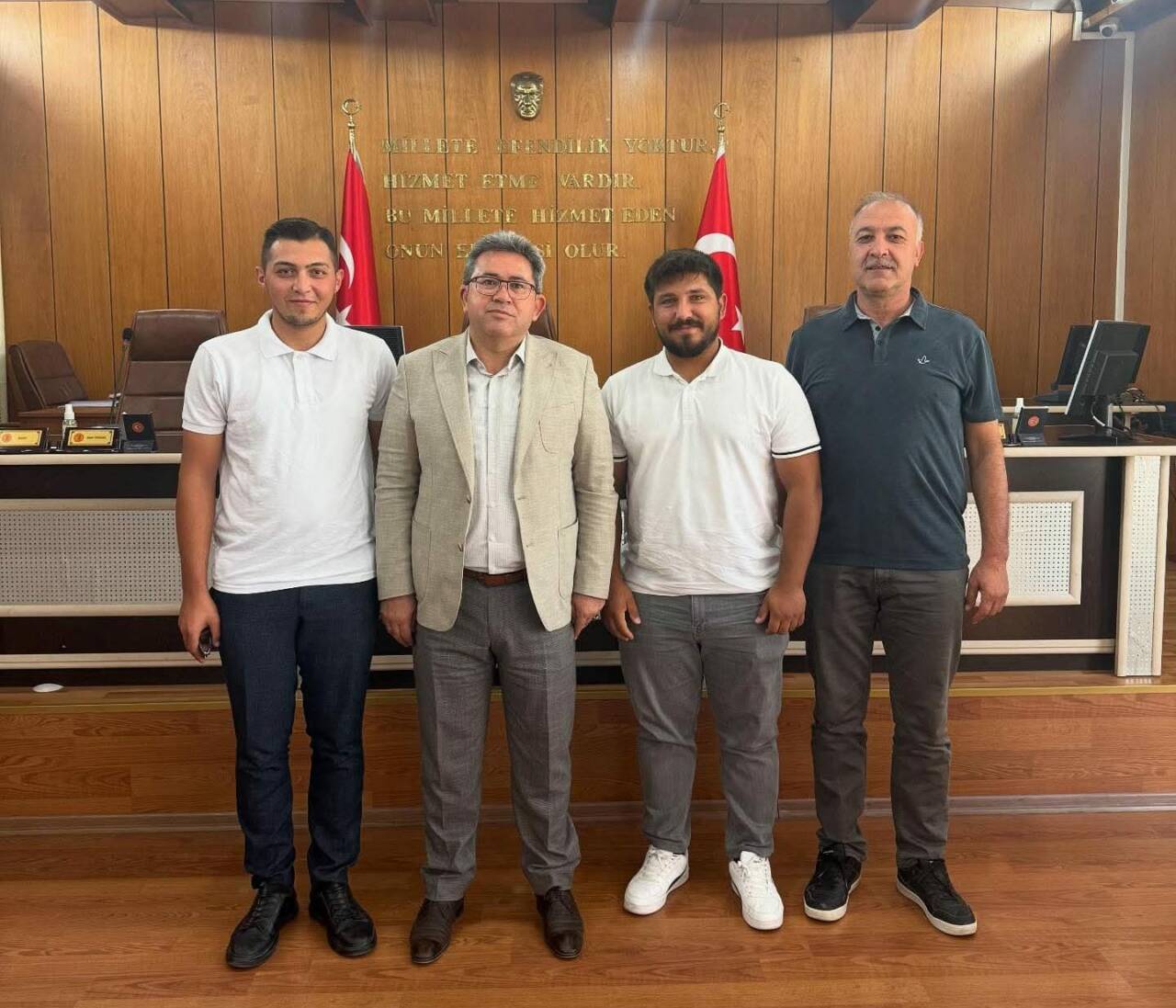 Sultanhanı Spor Kulübü temsilcileiri ve Hasandağ Spor Kulübü temsilcileri