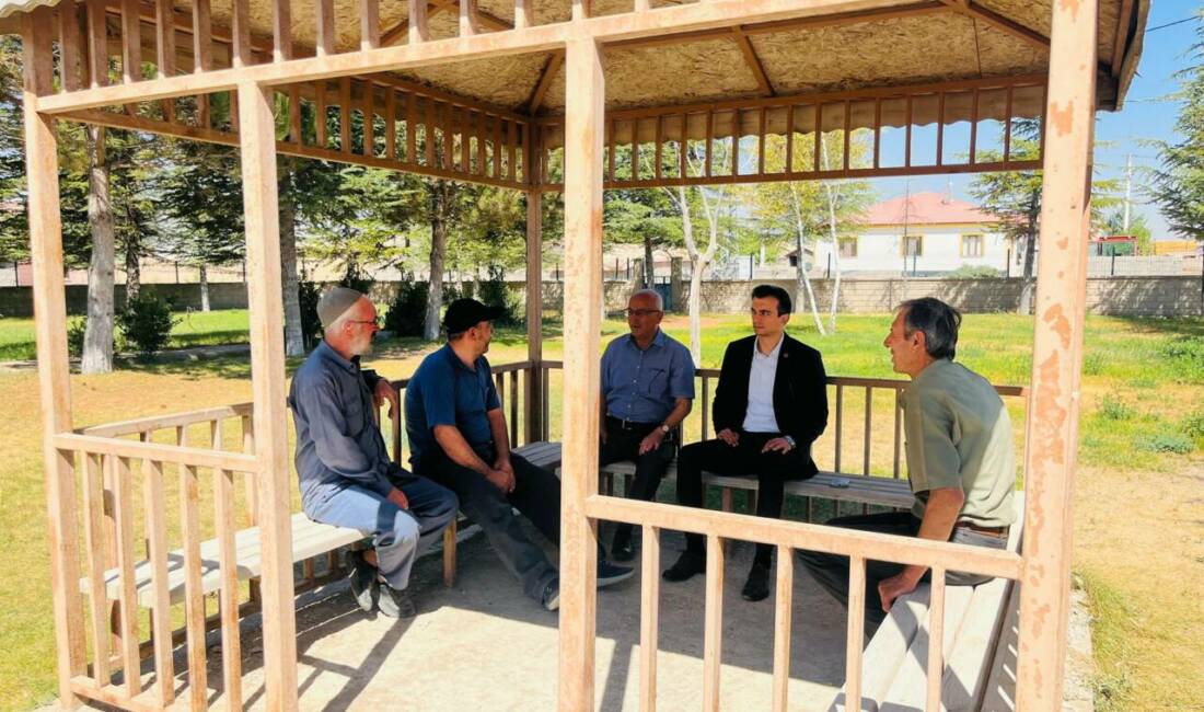 Eskil Kaymakamı Harun Uzar, İlçe Özel İdare Müdürü Salih Yıldırım