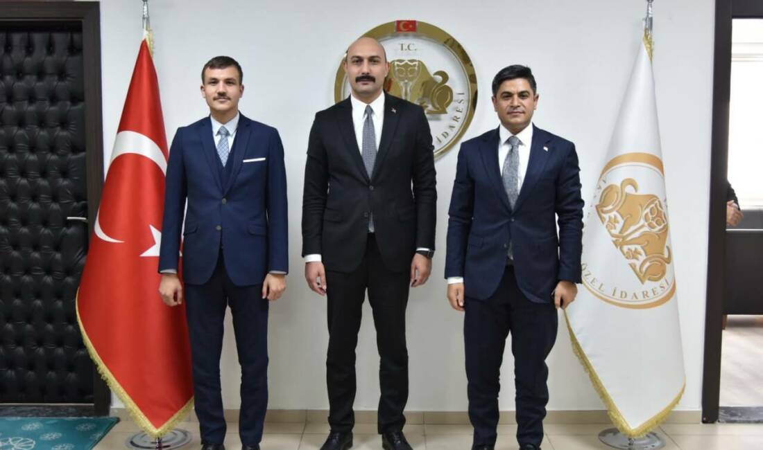 İl Özel İdaresi Genel Sekreterine komşu illerinden tebrik ziyareti Kırşehir İl Özel İdaresi Genel Sekreteri ve Vali Yardımcısı