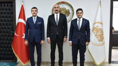 Kırşehir İl Özel İdaresi Genel Sekreteri ve Vali Yardımcısı