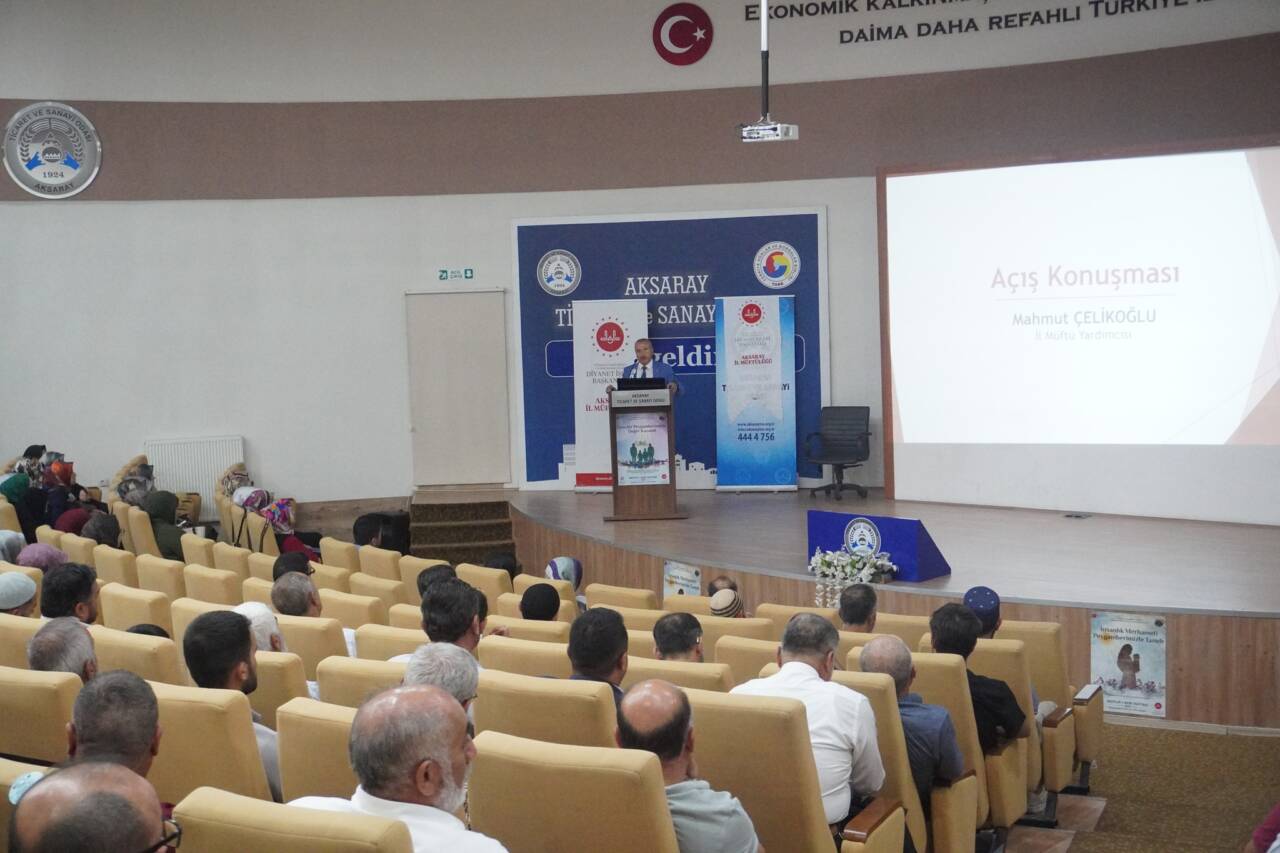 Aksaray’da Mevlid-i Nebi Haftası Açılış Programı, din görevlileri ve vatandaşların