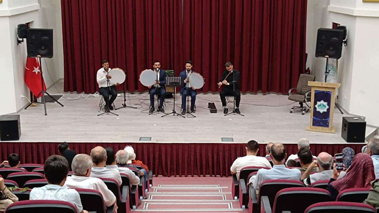 Peygamber Muhammed’in doğumunun Hicri 1500. yıl dönümü münasebetiyle Aksaray Bilim