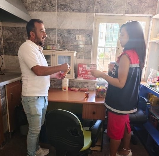 Okulların açılmasıyla birlikte Aksaray’da kantinlerde satılan gıda ürünleri İl Tarım