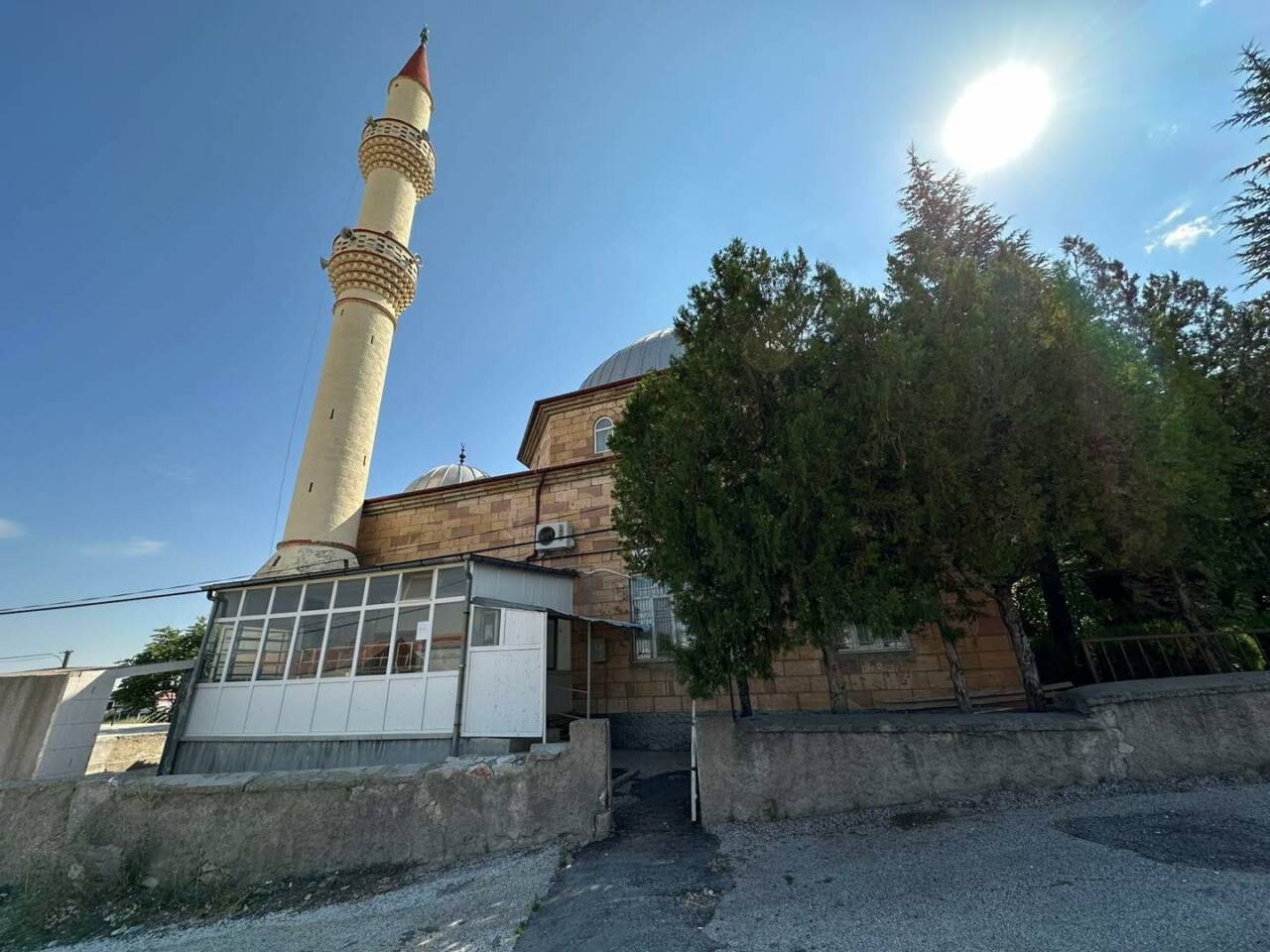 Ortaköy’de vatandaşların ibadetlerini daha rahat ve hijyenik şartlarda yapabilmeleri için