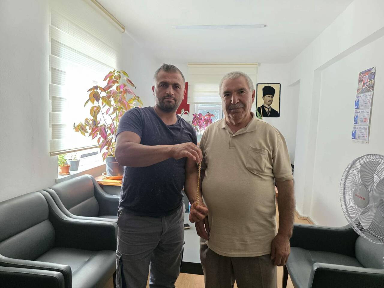 Ortaköy Belediyesi Temizlik İşleri Müdürlüğü personeli olarak görev yapan bir