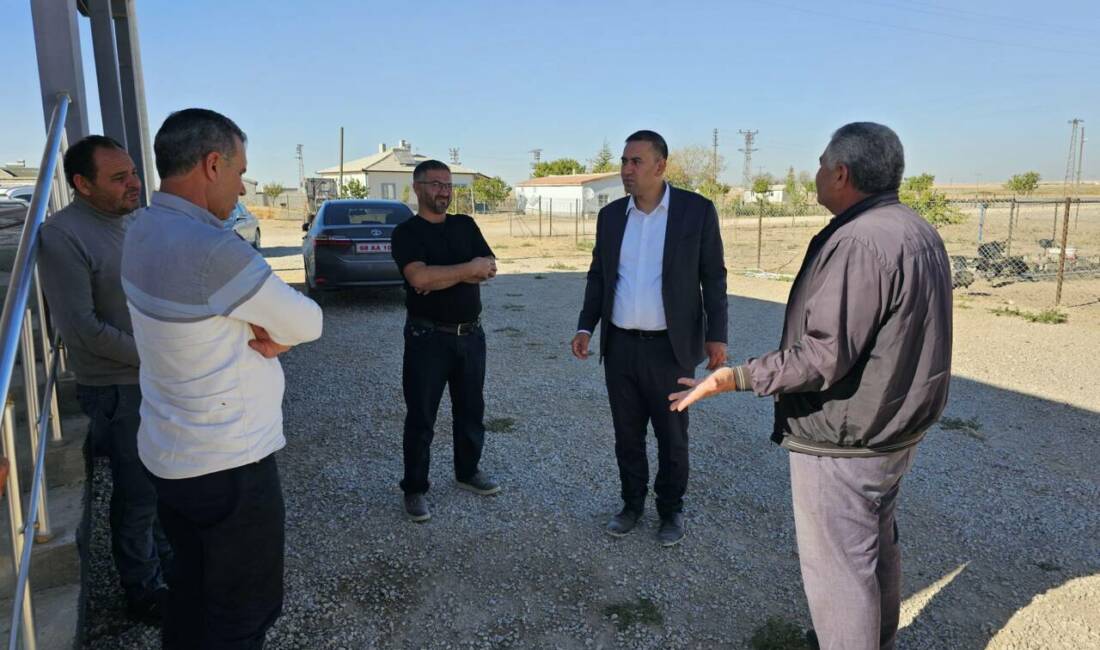 Sultanhanı Kaymakamı Bilal Göksun, ilçeye bağlı Gazi Mahallesi’nde yaşayan vatandaşlarla