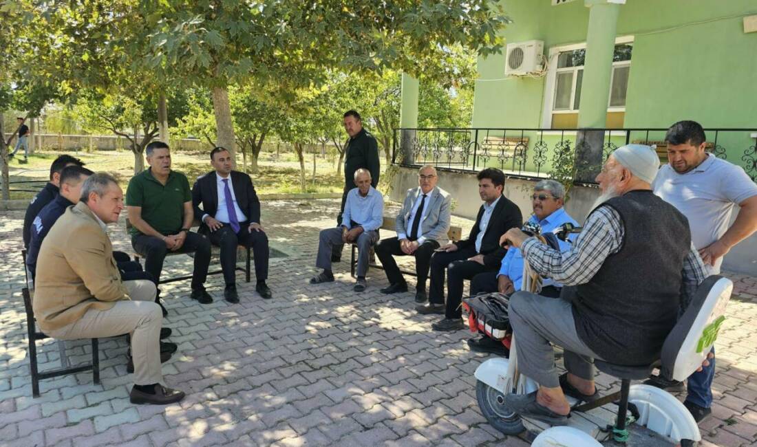 Sultanhanı Kaymakamı Bilal Göksun, Belediye Başkanı Fahri Solak ve ilçe