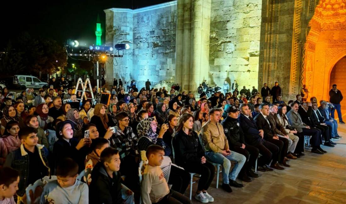 Sultanhanı ilçesinde kültür ve sanat etkinlikleri devam ediyor. İlçede Aksaray