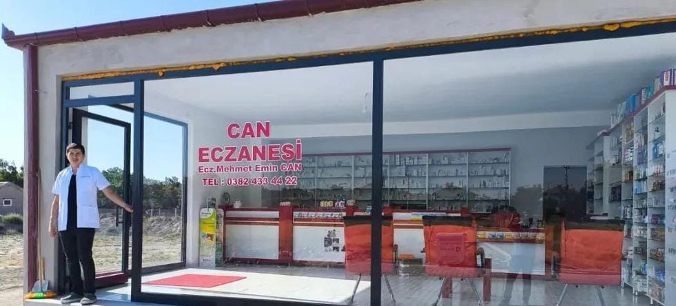 Saratlı'da yapılan yeni iş yerleri tamamlandı. Saratlı Belediye Başkanı Cuma