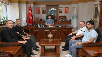 Aksaray Belediye Başkanı Dr. Evren Dinçer, Türksat Pazarlama Müdürü Abdurrahman