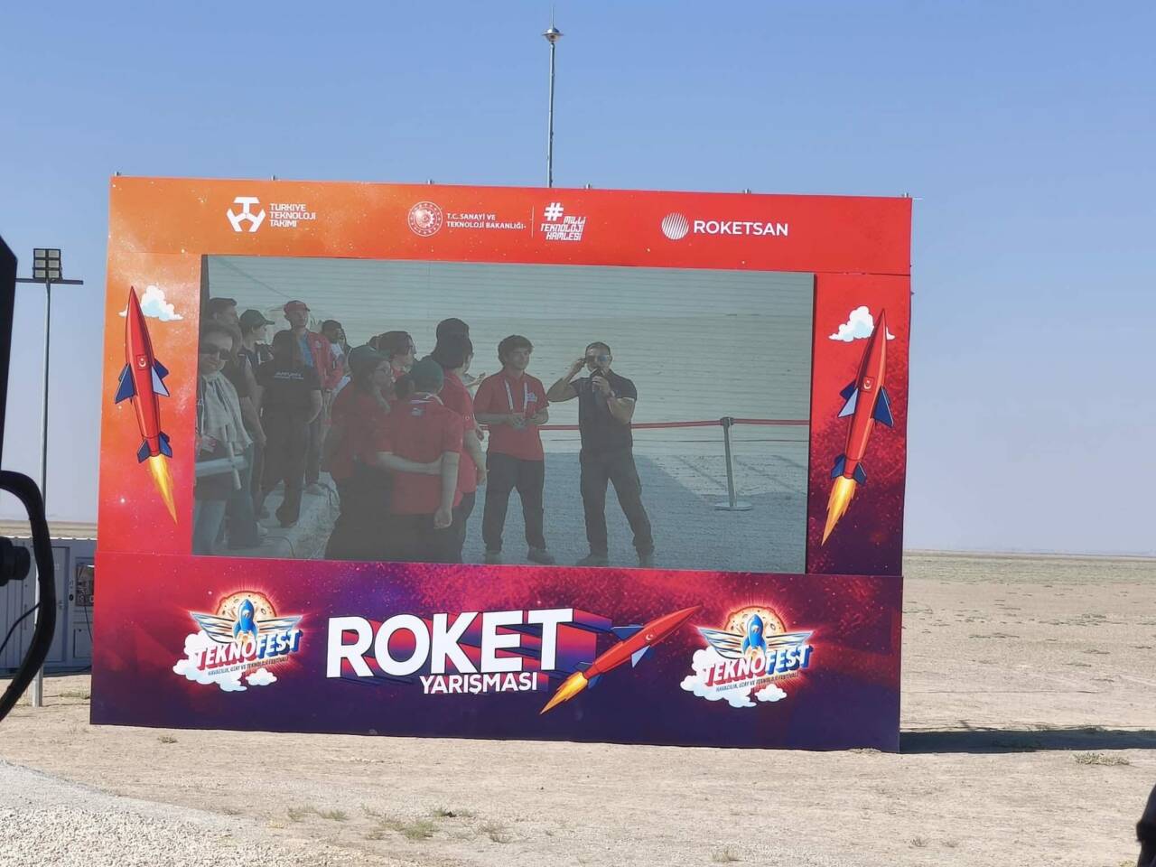 TEKNOFEST 2025 kapsamında düzenlenen roket yarışmasına, Aksaray Tuz Gölü Hisar