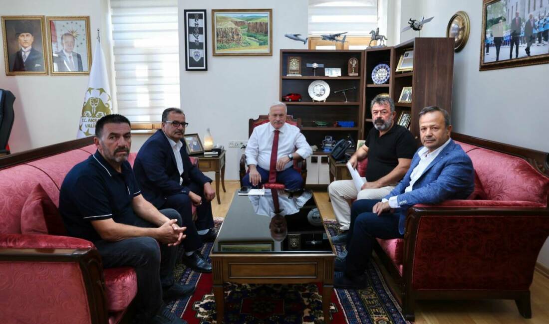 Aksaray Valisi Mehmet Ali Kumbuzoğlu, Belisırma Köyü Muhtarı Hasan Hüseyin