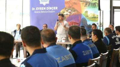 Aksaray Belediye Başkanı Dr. Evren Dinçer, kuruluşunun 199. yılını kutlayan