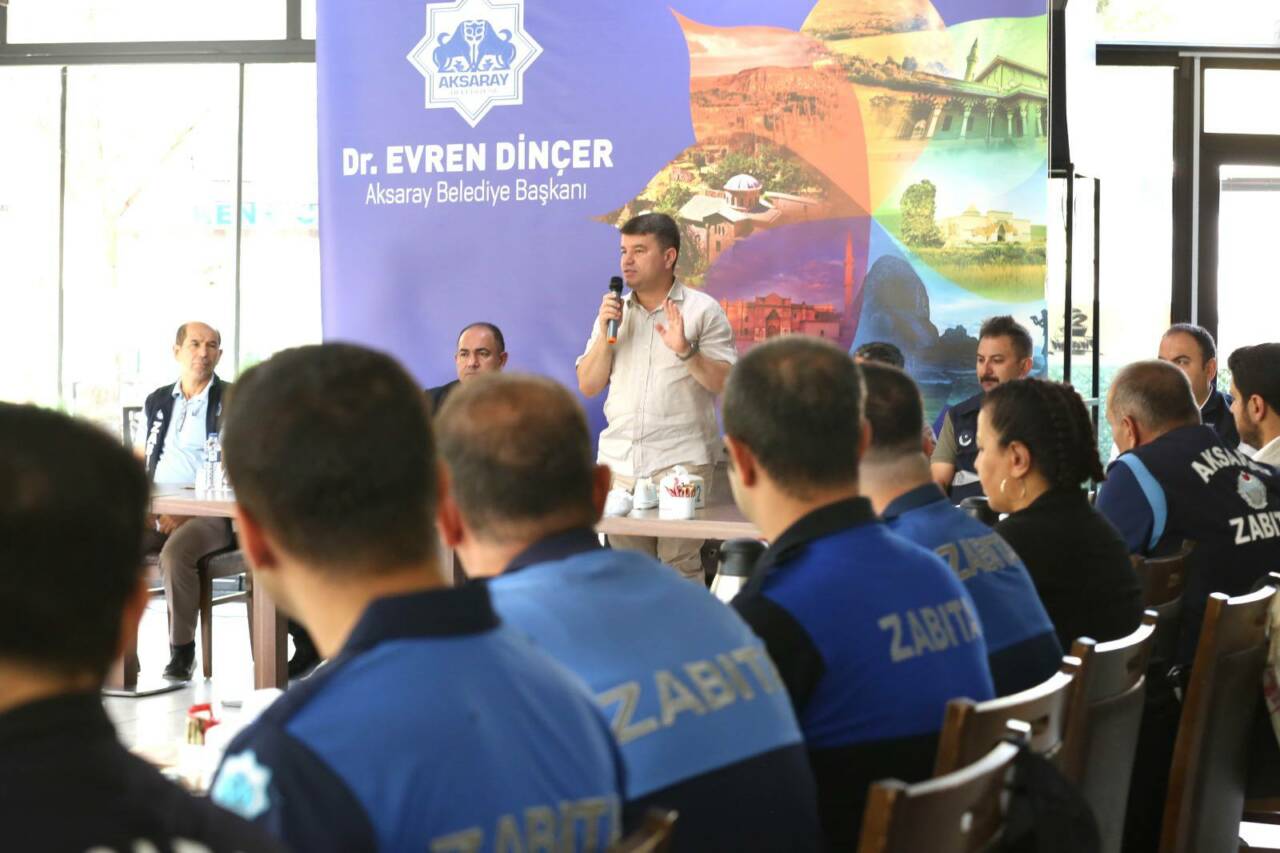 Aksaray Belediye Başkanı Dr. Evren Dinçer, kuruluşunun 199. yılını kutlayan
