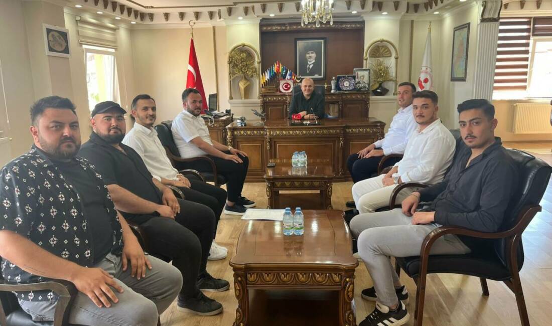 Ağaçören Kaymakamı Metin Korkmaz, AK Parti İlçe Gençlik Kolları Başkanı