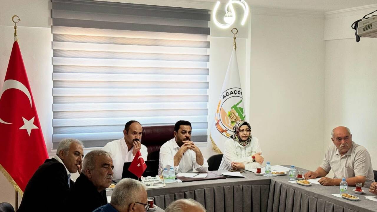 Ağaçören Belediyesi’nin Eylül Ayı Meclis Toplantısı, Belediye Başkanı Kemal Salman’ın