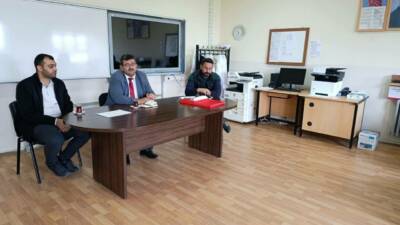 Ağaçören İlçe Milli Eğitim Müdürü Deniz Arslan, Atatürk Ortaokulu’nu ziyaret